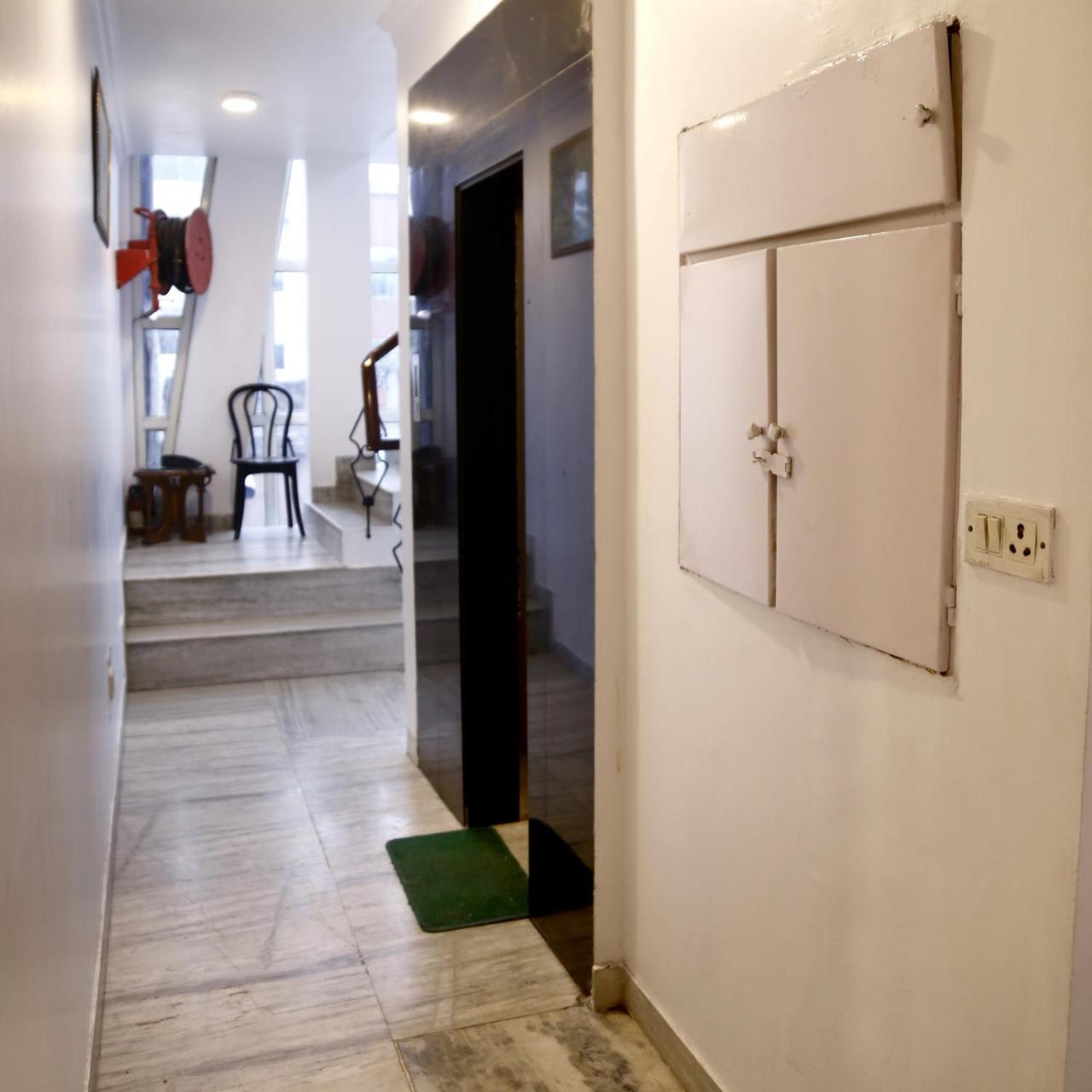 Batra Holiday Home - Couple Friendly Stays Delhi  Luaran gambar