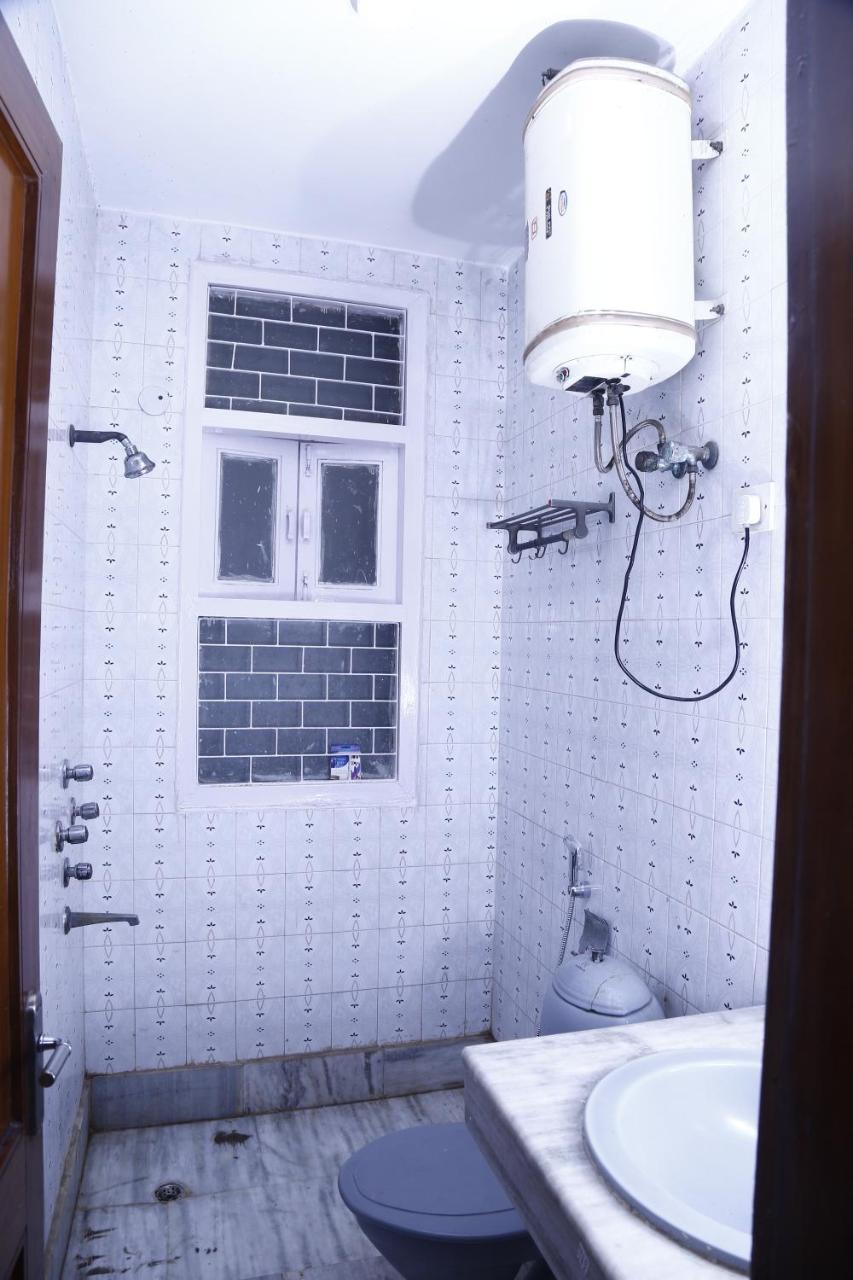Batra Holiday Home - Couple Friendly Stays Delhi  Luaran gambar